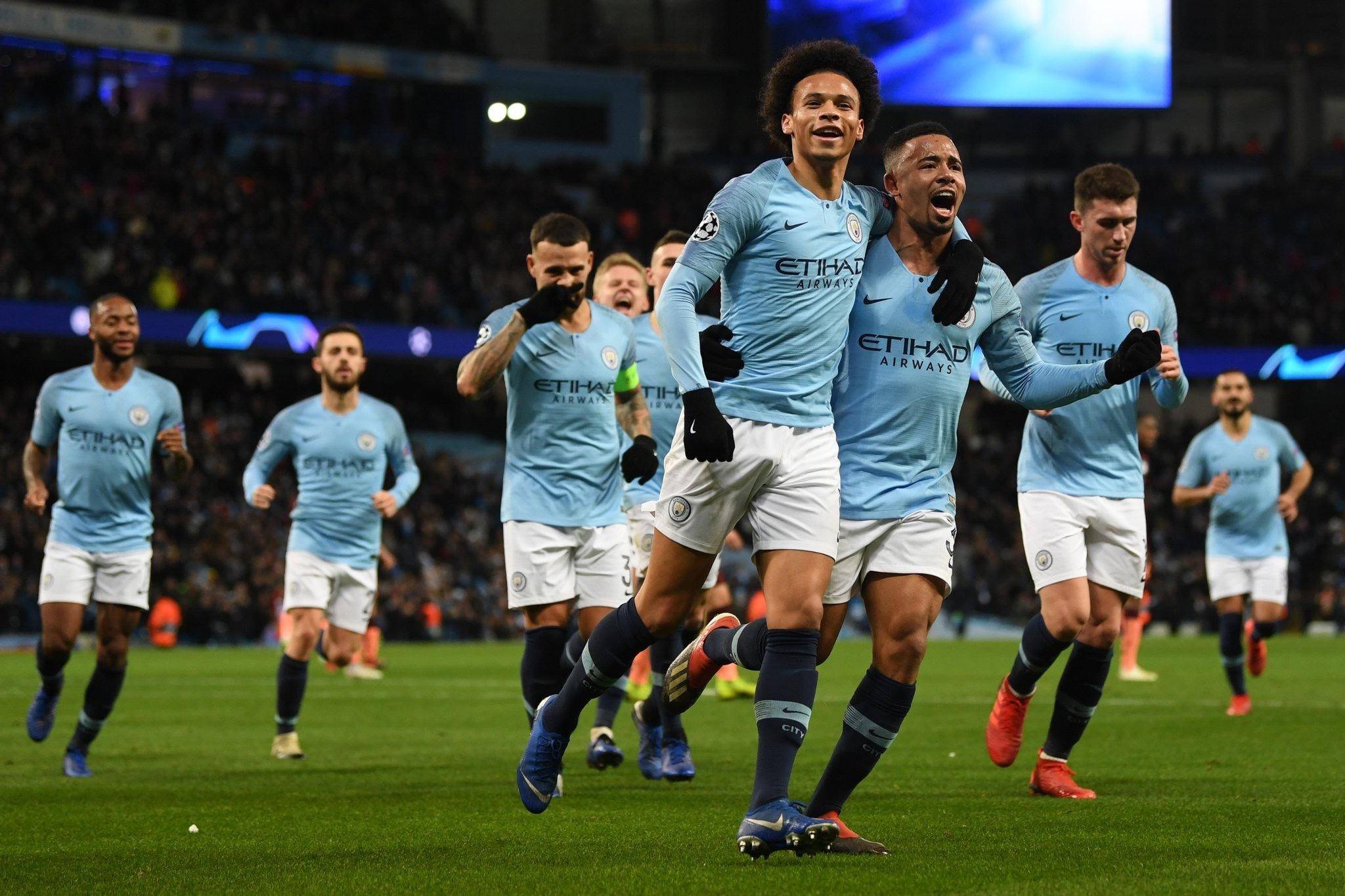 是其管理层 是其管理层